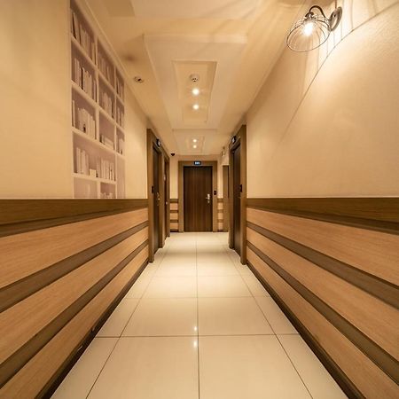 Guri Lexy Hotel Экстерьер фото