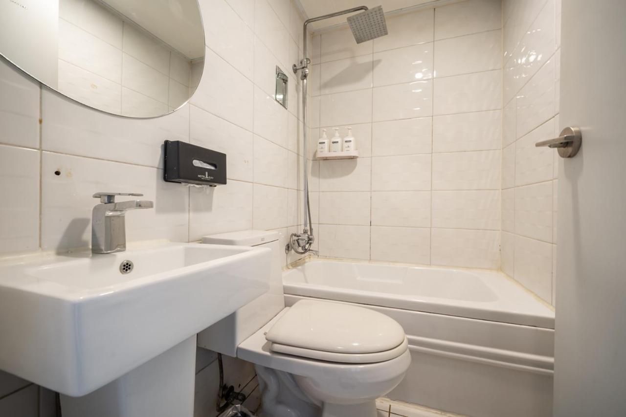 Guri Lexy Hotel Экстерьер фото
